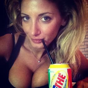 Su Instagram le foto bollenti dell'ex gieffina Rosy Maggiulli 7