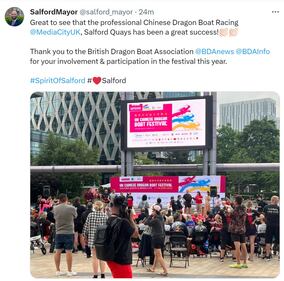 Il sindaco di Salford, Paul Dennett, ha twittato sul festival in diverse occasioni.