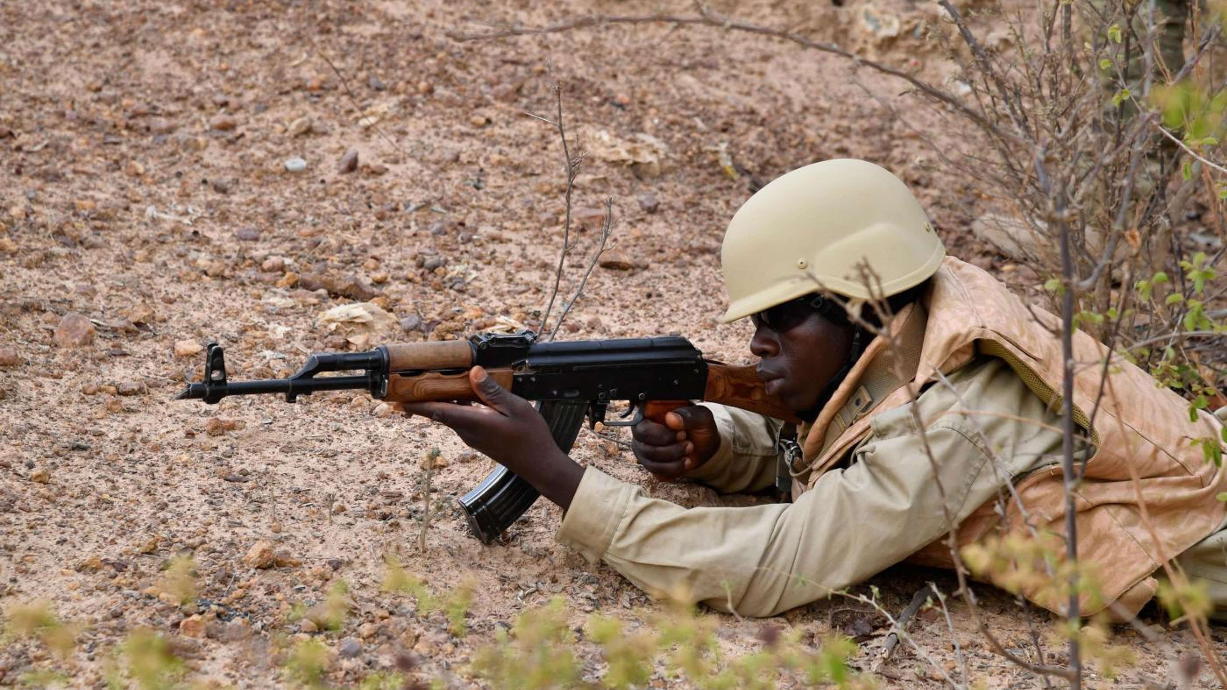 Burkina Faso, attacco jihadista in una chiesa: uccisi un prete e 5 fedeli