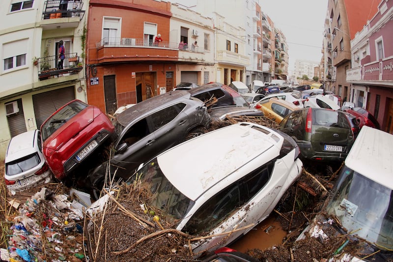Spagna, Valencia colpita dalle alluvioni: morte e distruzione 3