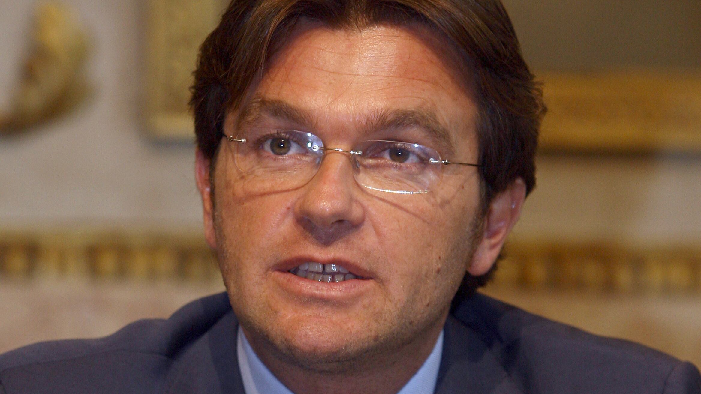 Rispunta il nome di Vignali e l'ex sindaco vola nei sondaggi