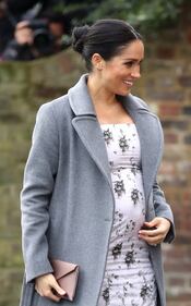 Meghan Markle in abito premaman: foto 8