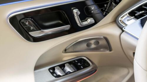 Nuova Mercedes Classe E 2023, guarda tutte le foto 12