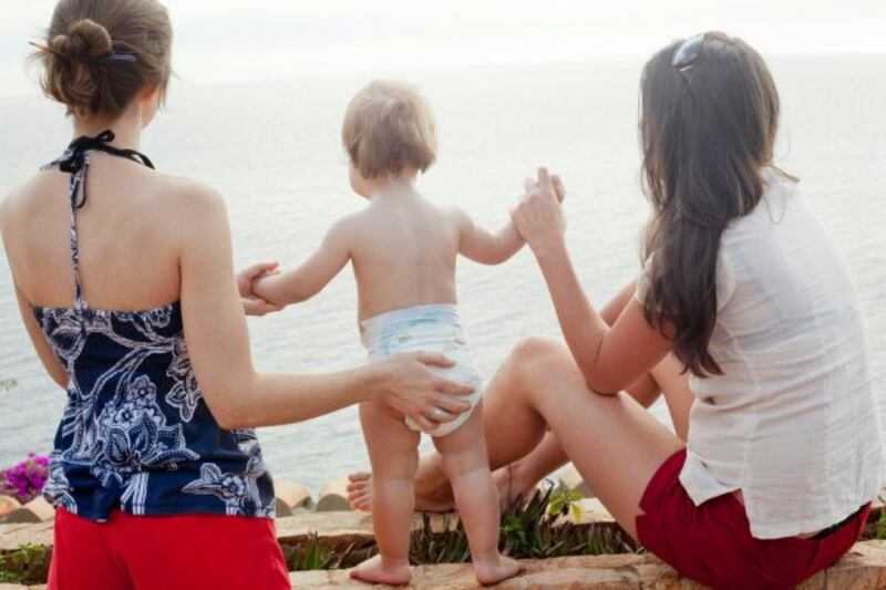 Mamme gay si contendono i figli, la svolta della Consulta 