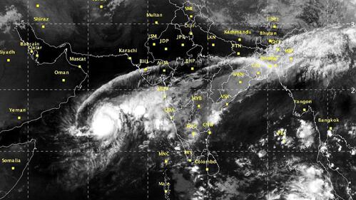 Pakistan, in attesa del ciclone Nilofar 3