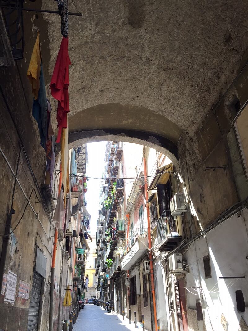 Napoli, il Pallonetto di Santa Lucia 2