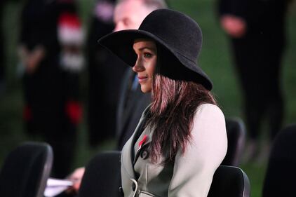 Meghan Markle affettuosa con la Royal Family 11