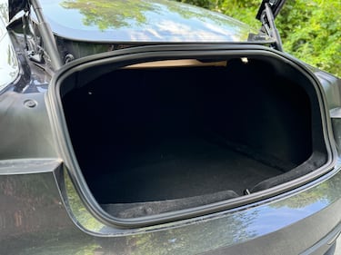 Tesla Model 3 RWD 2024: la gallery dell'elettrica più convincente in commercio 6