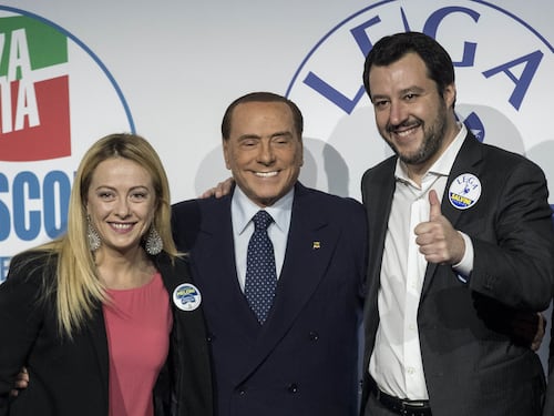 Anche le grandi riforme nel patto "anti inciucio" firmato dal centrodestra