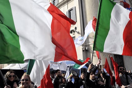 La protesta di Fratelli d'Italia 4