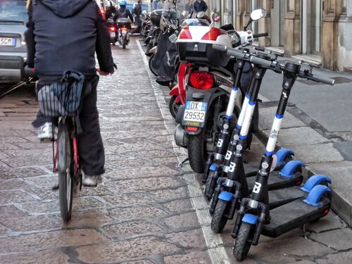 "Sistemare via Torino dopo 20 anni"
