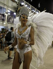 Rio, lo spettacolo delle scuole di samba 11