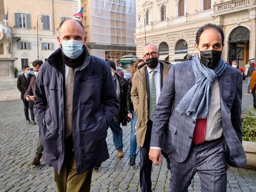 Riforme, asse Fi-Pd. "Frenare le crisi al buio e i cambi di partito"
