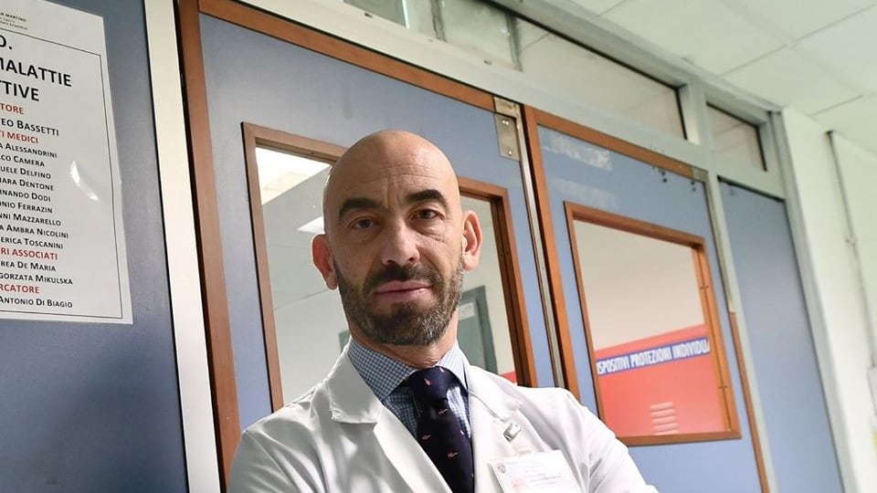 Bassetti: "37,5 e due colpi di tosse... Come stanno davvero le cose"