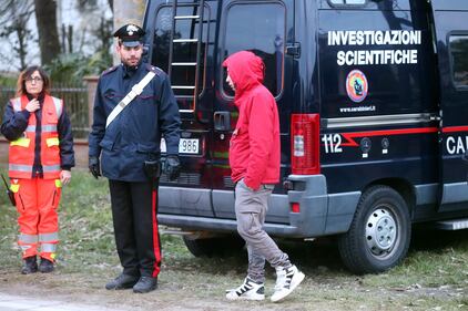 Ferrara, coniugi massacrati dal figlio e dall'amico 5