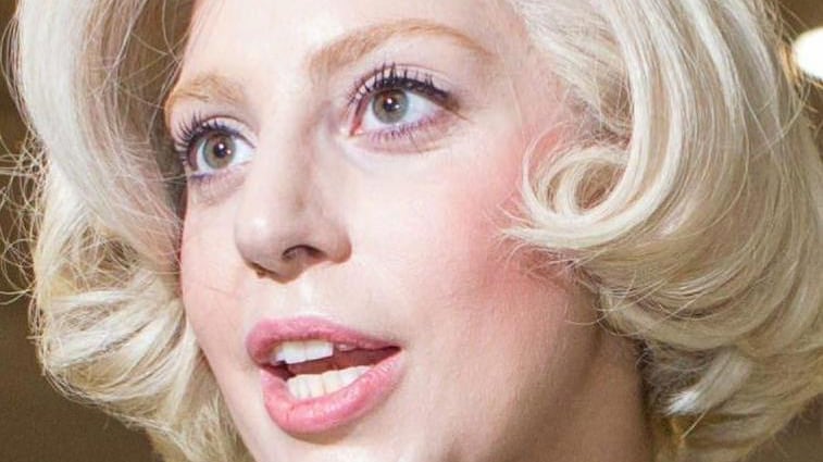 Il flop di Lady Gaga è tragico ma non serio