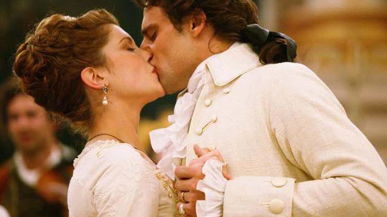 Torna Elisa di Rivombrosa. La fiction che ha fatto innamorare Vittoria Puccini e Alessandro Preziosi