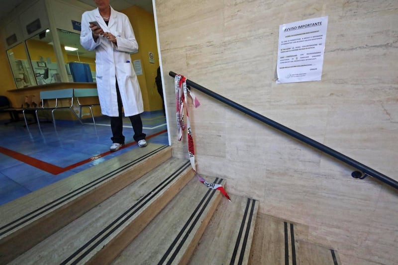 Sparatoria in ospedale a Napoli 5