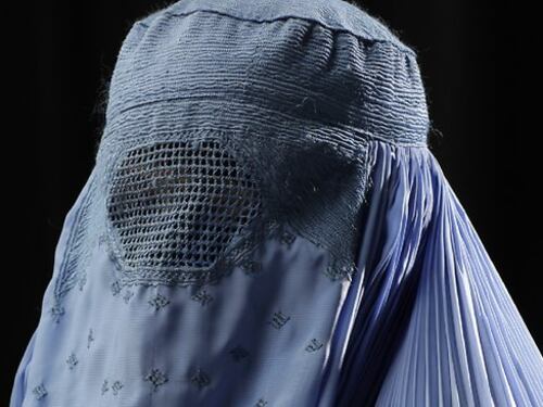 Marocco, burqa messo al bando per motivi di sicurezza