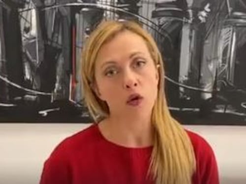 Ue, Meloni provoca i 5s: "Quando il voto sul Mes su Rousseau?"