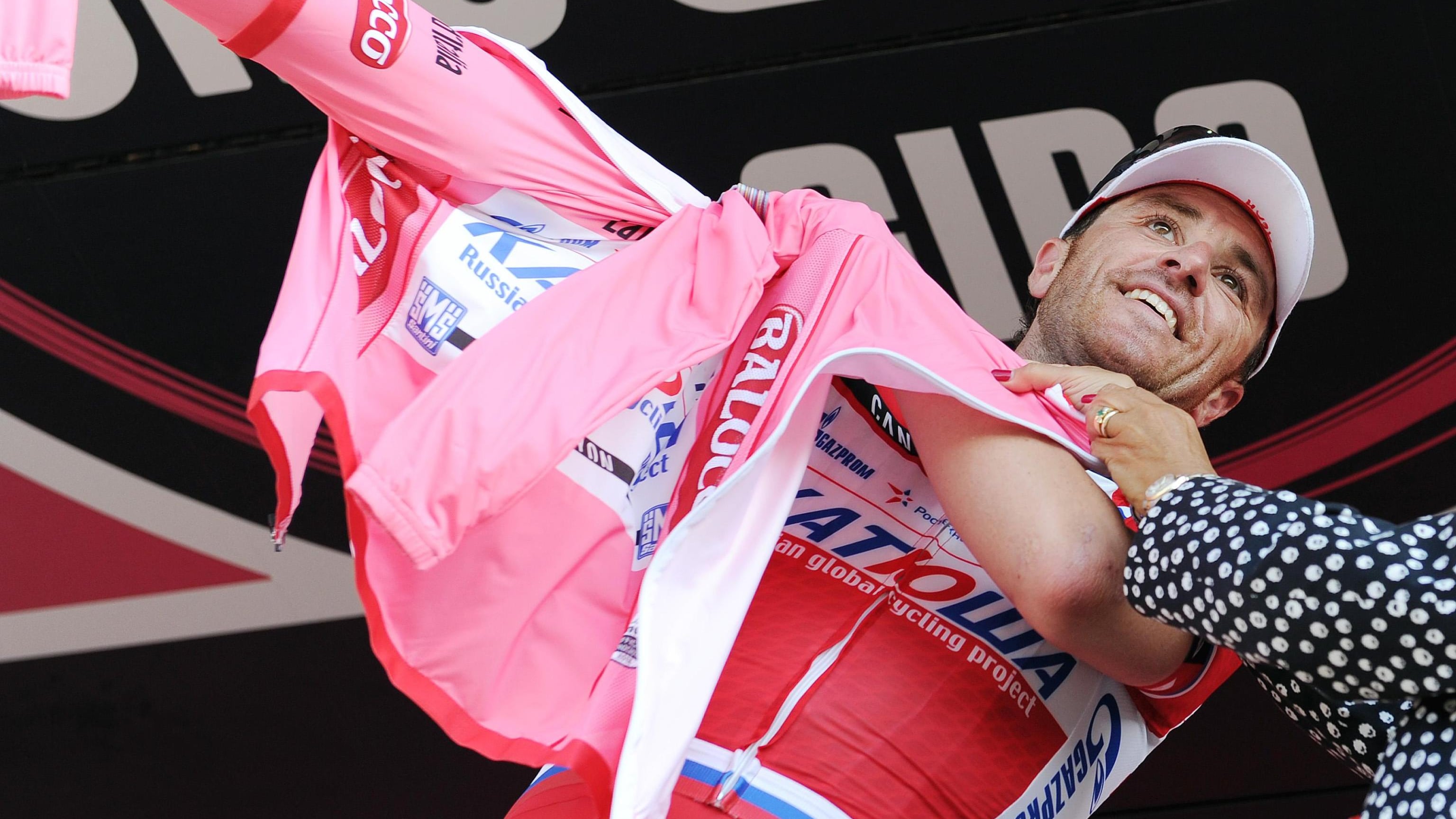 Giro d'Italia, Matusa Paolini in rosa al primo Giro un deb di 36 anni