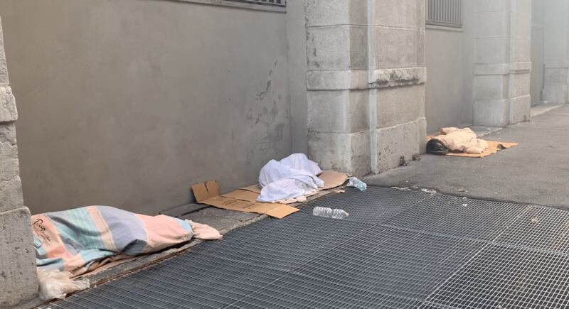 Milano tutto il degrado della Stazione Centrale 2