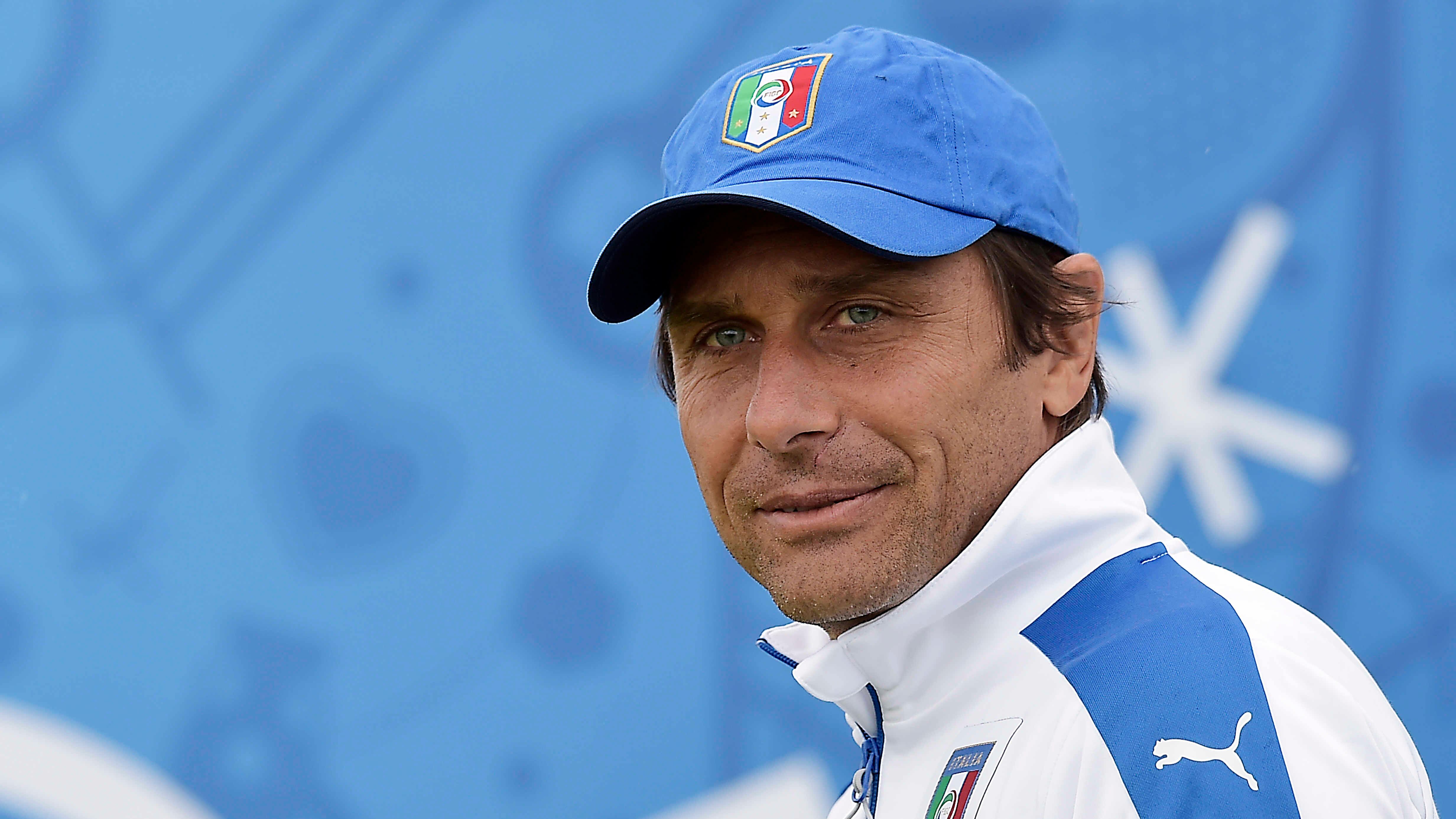 Orgogliosi e azzurri. La lezione di Conte agli italiani riluttanti