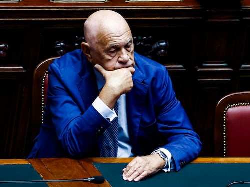 “Nei telefoni c’è una vita intera. Questo sistema va cambiato”