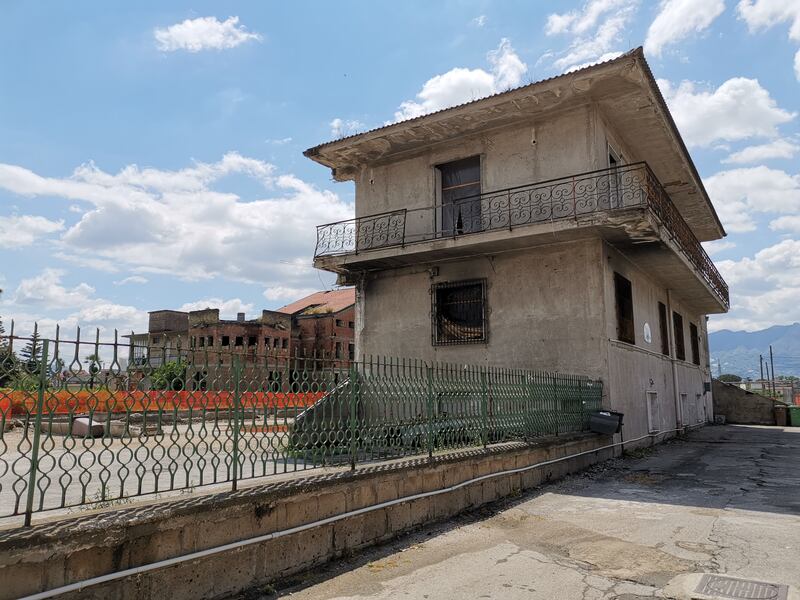 Agrimonda, l'ex rivendita di fitofarmaci che continua a sprigionare veleni 6