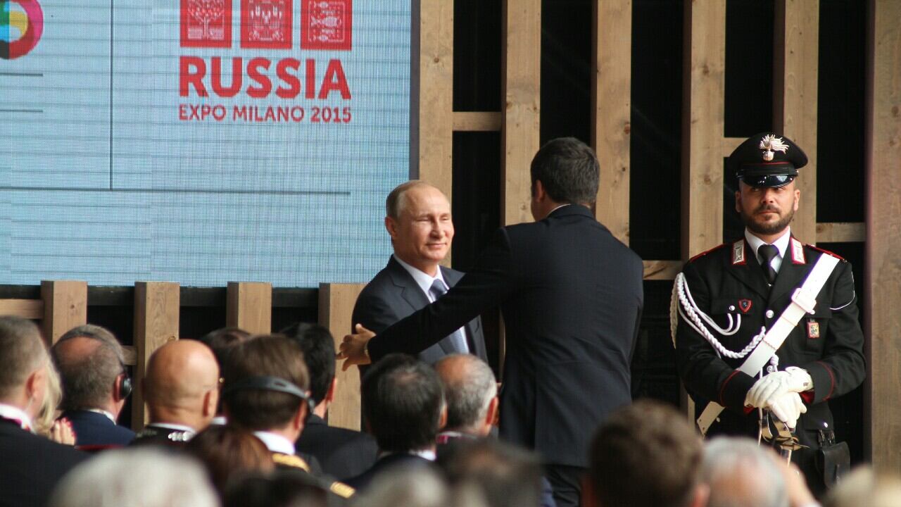 Putin a Expo, incontro con Renzi
