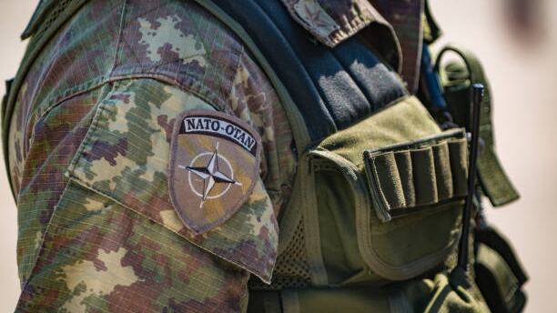 "Dovremo difenderci senza gli Usa". La profezia che spaventa l'Europa