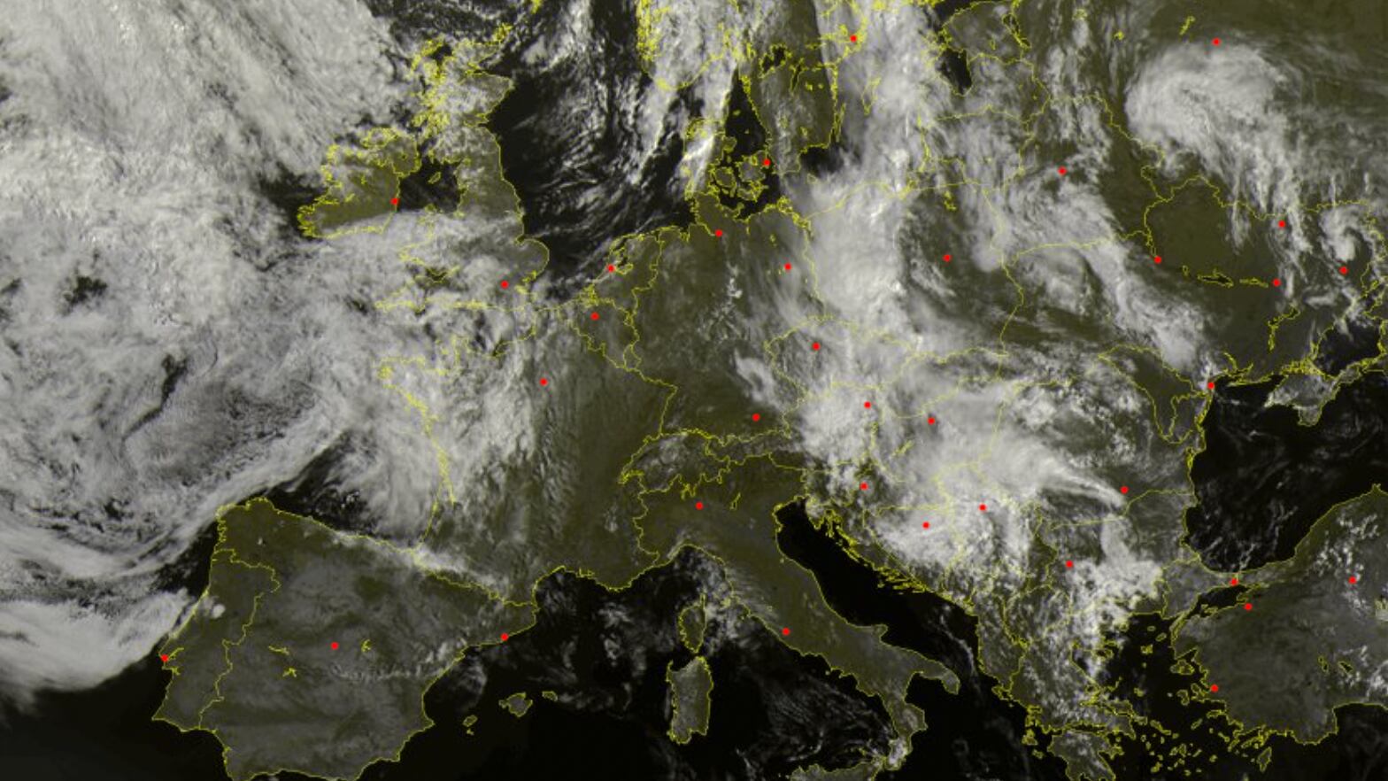 Temporali, poi l'anticiclone africano: ecco quando cambia il meteo
