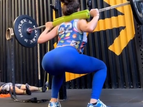 Raffaella Fico, allenamento sensuale sui social