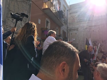 Bari, Emiliano presenta la sua candidatura alle prossime regionali 9