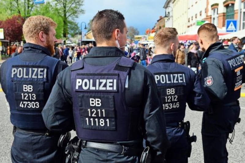 “Non conoscono il tedesco”. La Germania non riesce a riempire i posti vacanti in polizia