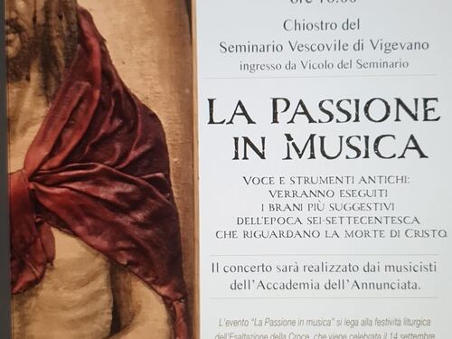 Vigevano, concerto classico per l'esposizione della Via Crucis di Papetti