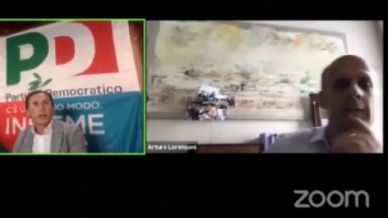 Malore in diretta Facebook: Lorenzoni sviene durante conferenza