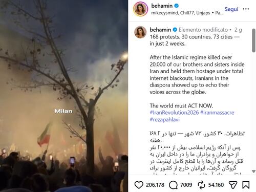 "Il mondo deve agire ora". L'appello della modella Behamin Barootkoob per l'Iran