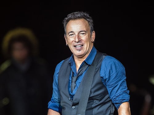 "Problemi alla voce", e Bruce Springsteen rinvia i concerti a Milano