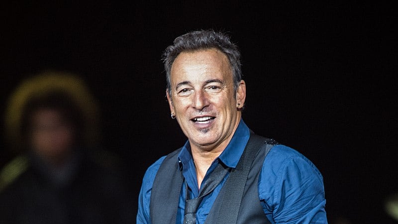 "Problemi alla voce", e Bruce Springsteen rinvia i concerti a Milano