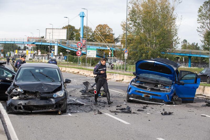 Tragico incidente a Milano nella notte di Halloween: due morti e dieci feriti 6