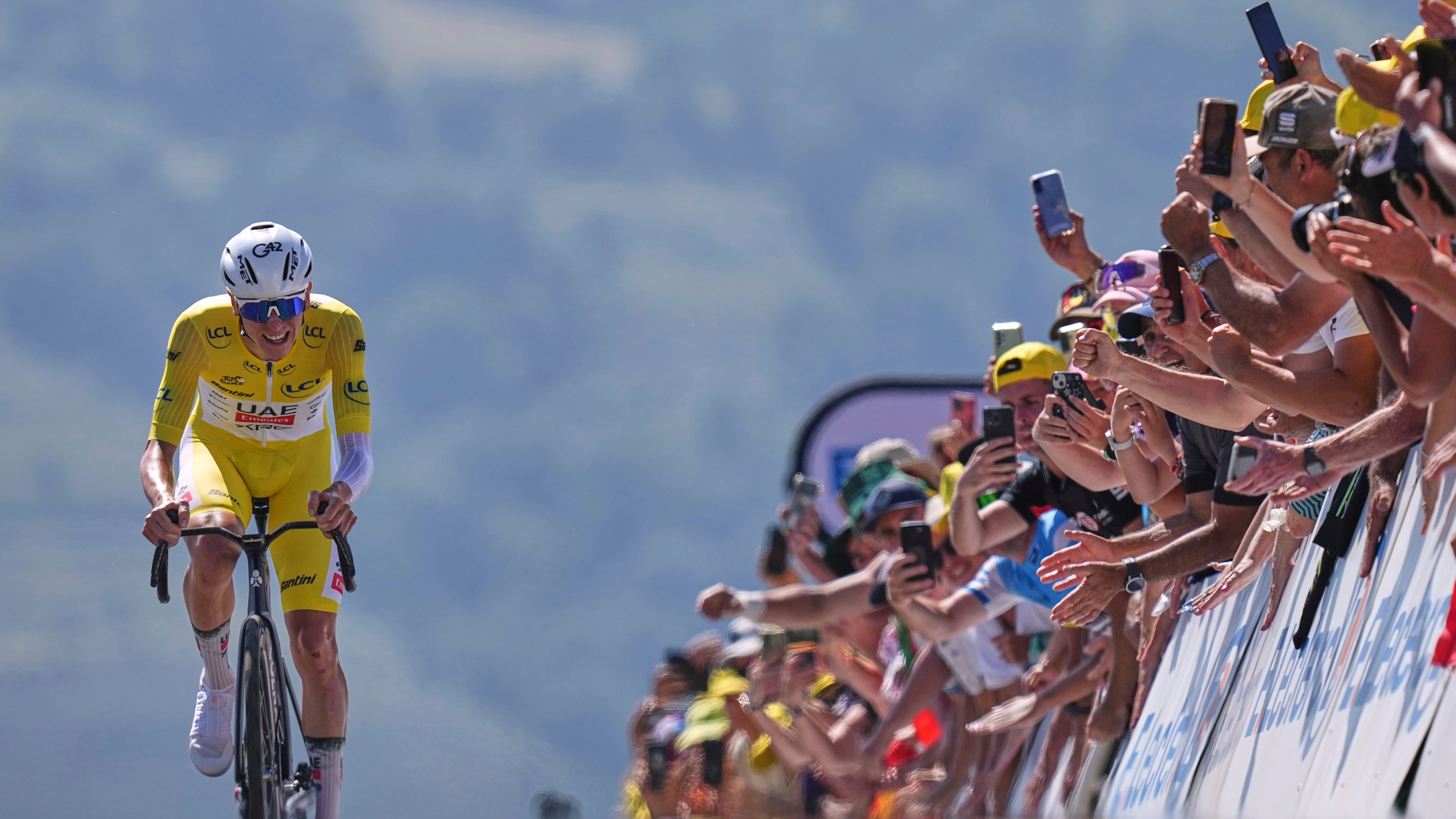 Tour, Pogacar ha umiliato tutti: ecco cosa ha fatto