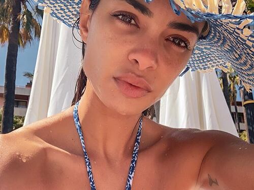 Lady Alves scatenata sui social: ecco chi è la bella Joana Sanz