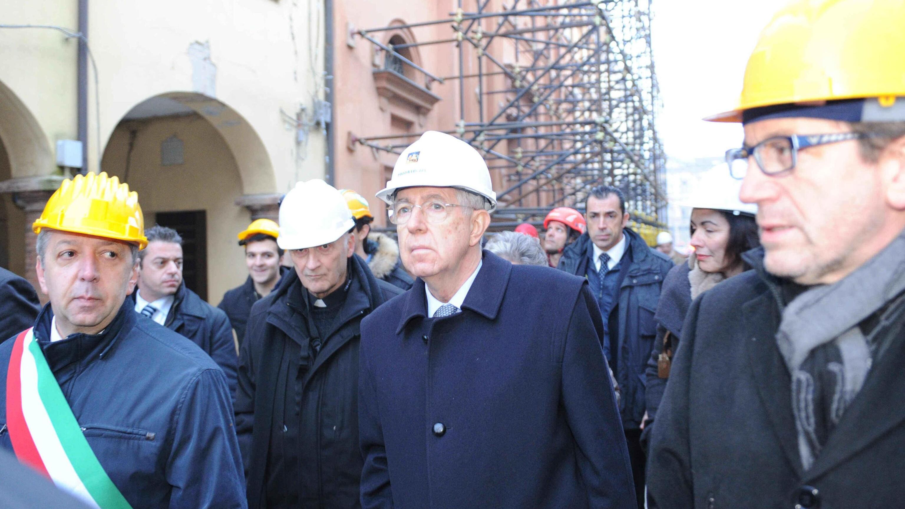 I terremotati dell'Emilia contestano Monti