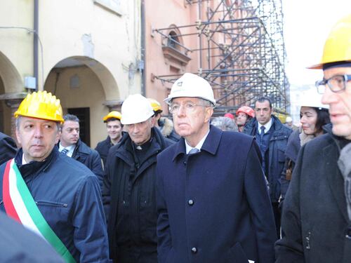 I terremotati dell'Emilia contestano Monti