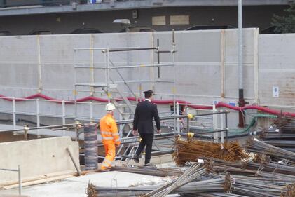 M4, incidente in cantiere: grave un operaio 5