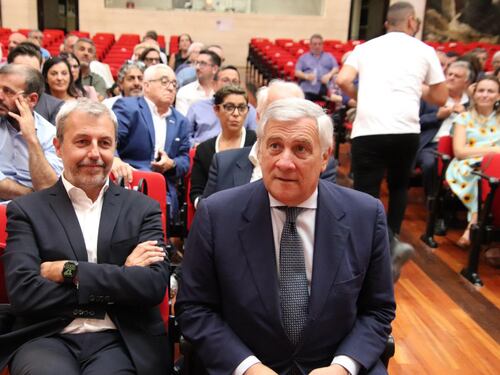 "Costruire un tutt'uno con partito e governo"