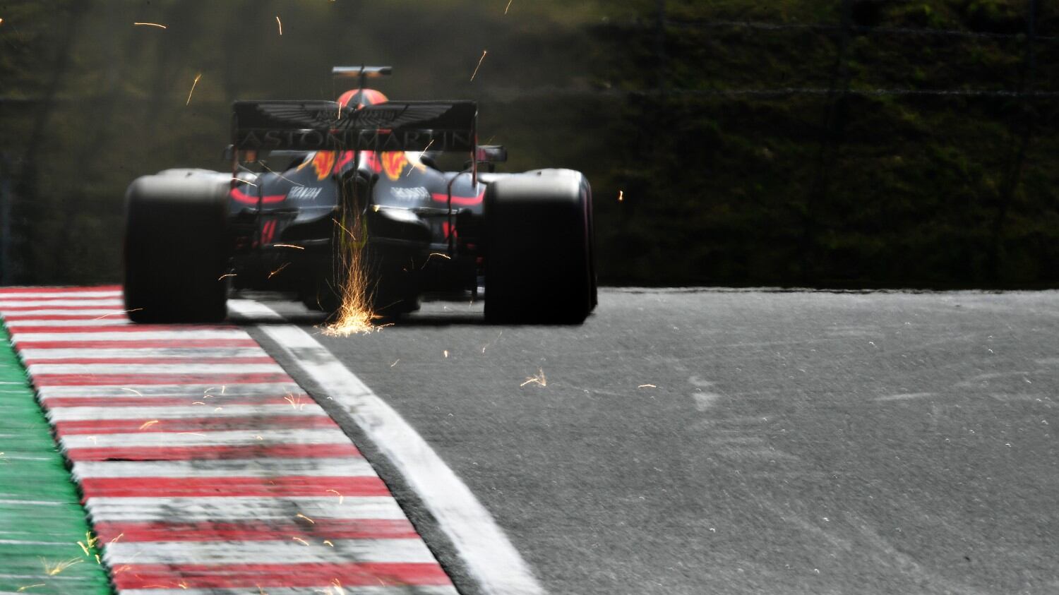 Formula Uno, pole di Verstappen davanti a Bottas ad Hamilton