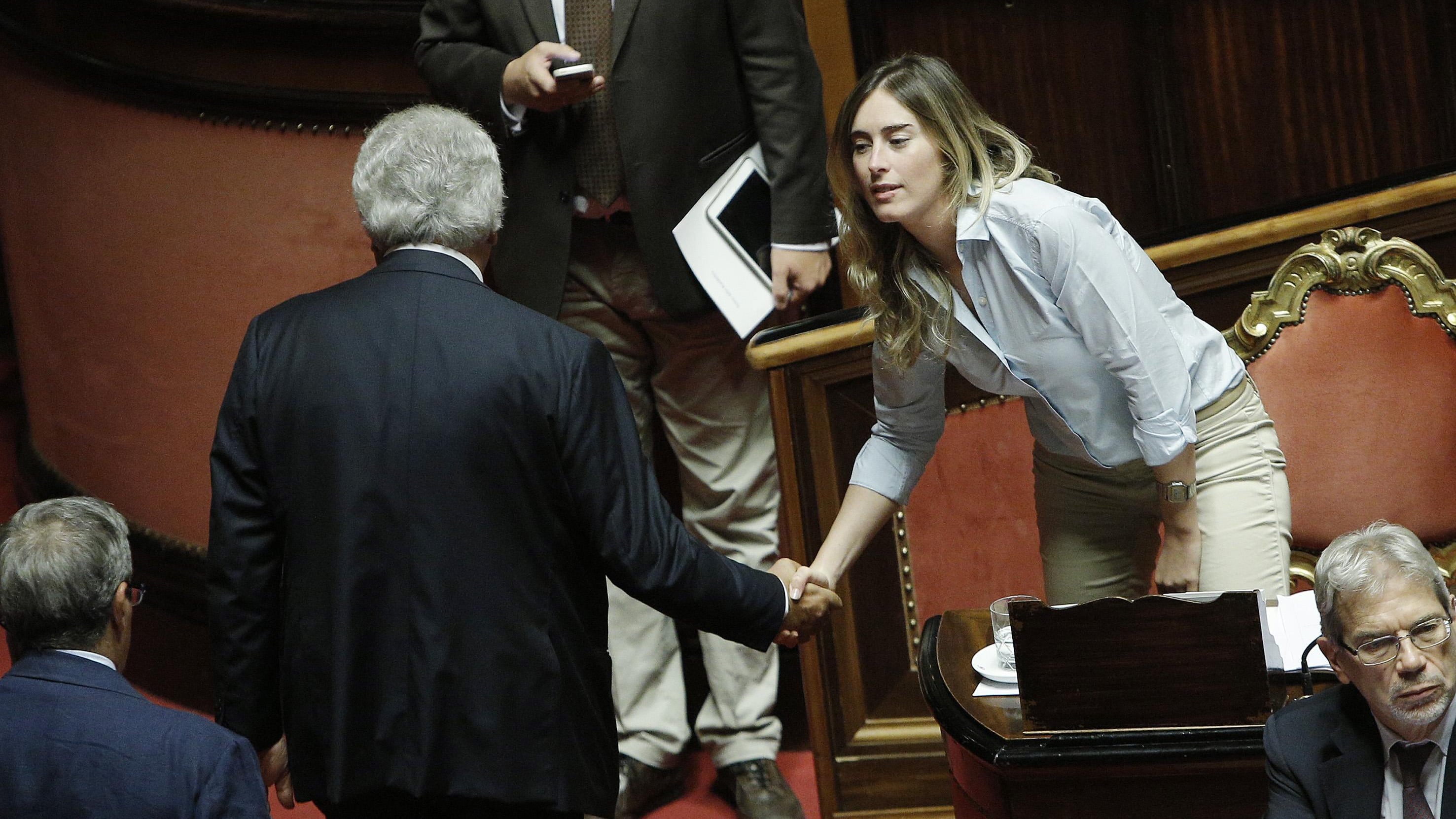 Renzi paga il conto a Verdini. Nasce la nuova maggioranza