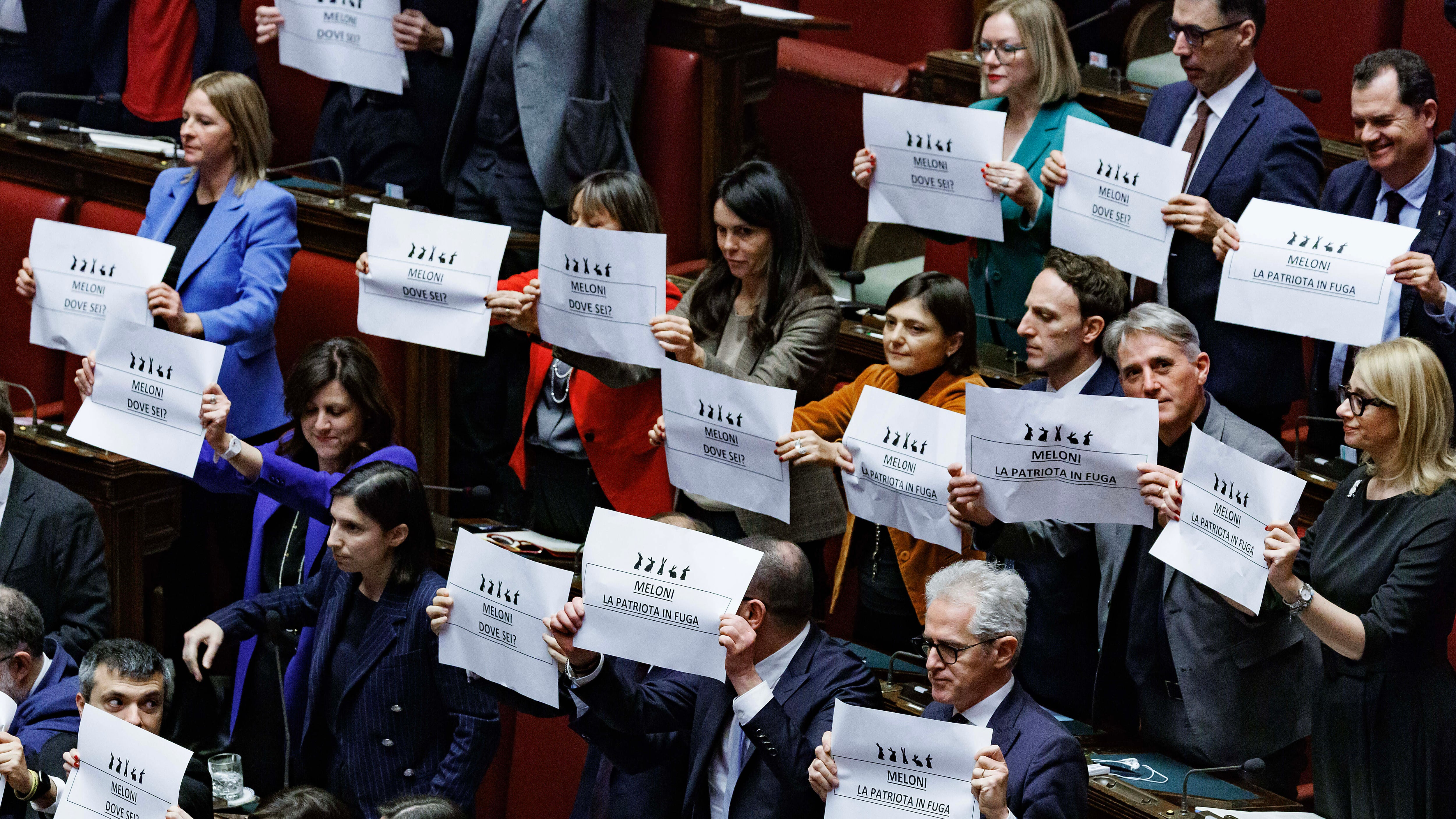 Schlein e Conte all'assalto del governo: ecco fino a dove si sono spinti in Aula
